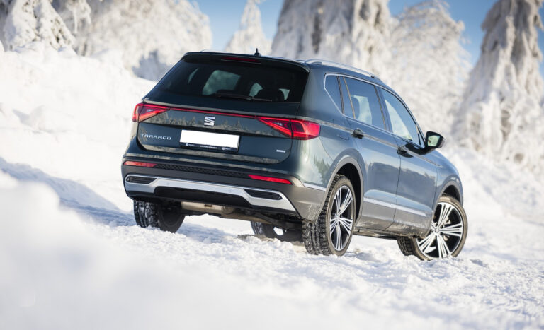 AUTO Straßenverkehr zverejnil prvý test zimných pneumatík na rok 2024 - testovaný nový Blizzak 6