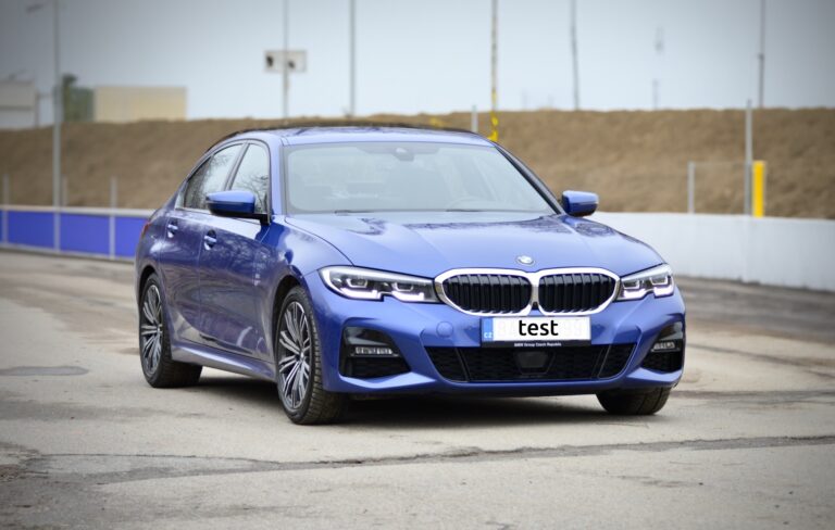 Test brzdenia celoročných pneumatík Autobild: Prémiové pneumatiky zostávajú najlepšie