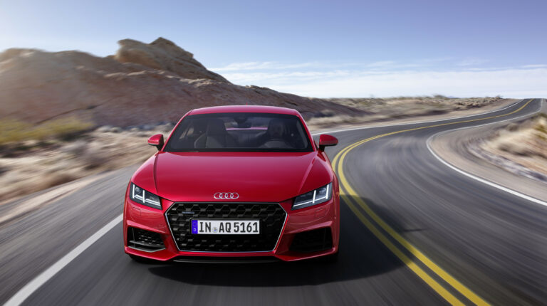 Autobild SportsCars testovali 8 pneumatík vo veľkosti 245/35 R19