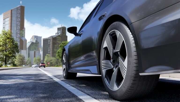 Continental EcoContact 7 z výroby namontované na nový plne elektrický Nissan N7