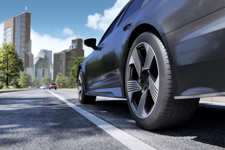 Škoda Elroq: 20-palcové pneumatiky Continental EcoContact 7 v rozdielnych rozmeroch vpredu a vzadu