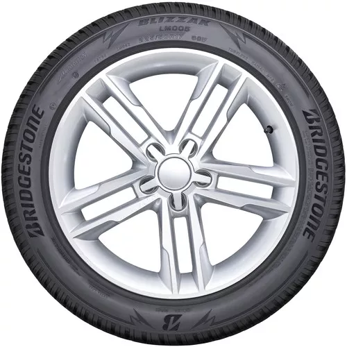 Bridgestone Blizzak LM-005 Náhľadový obrázok 7279x7279