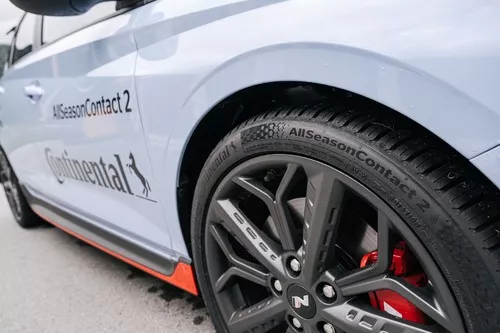 Continental AllSeasonContact 2 Náhľadový obrázok 1920x1280