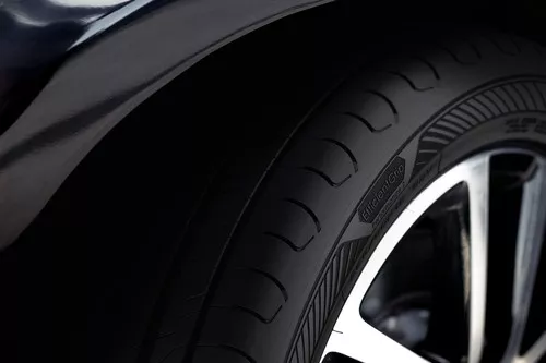 Goodyear Efficient Grip Performance 2 Náhľadový obrázok 5677x3785