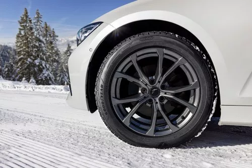 GoodYear UltraGrip Performance 3 Náhľadový obrázok 1920x1280