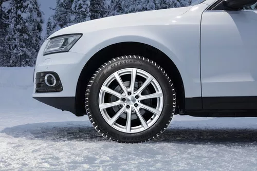 Goodyear UltraGrip Performance SUV Gen-1 Náhľadový obrázok 2559x1706