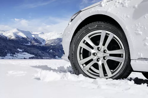 GoodYear UltraGrip Performance+ Náhľadový obrázok 5616x3744