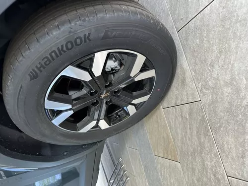 Hankook Ventus Prime 4 Náhľadový obrázok 4032x3024