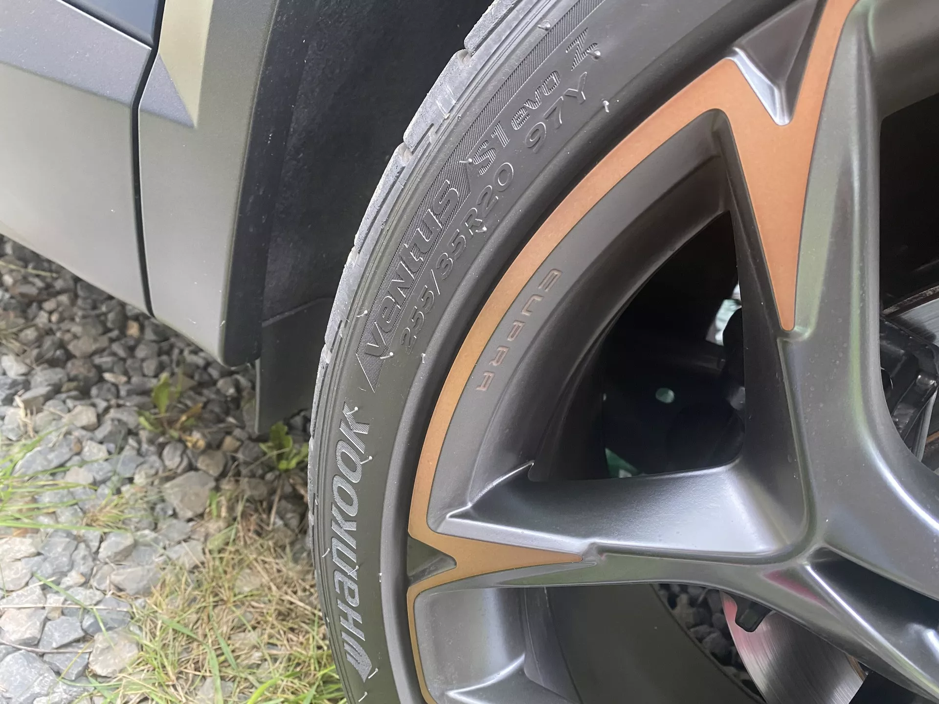 Hankook Ventus S1 evo Z K129 Obrázok