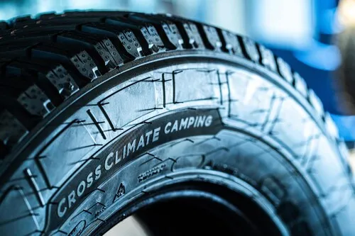 Michelin CrossClimate Camping Náhľadový obrázok 1920x1279