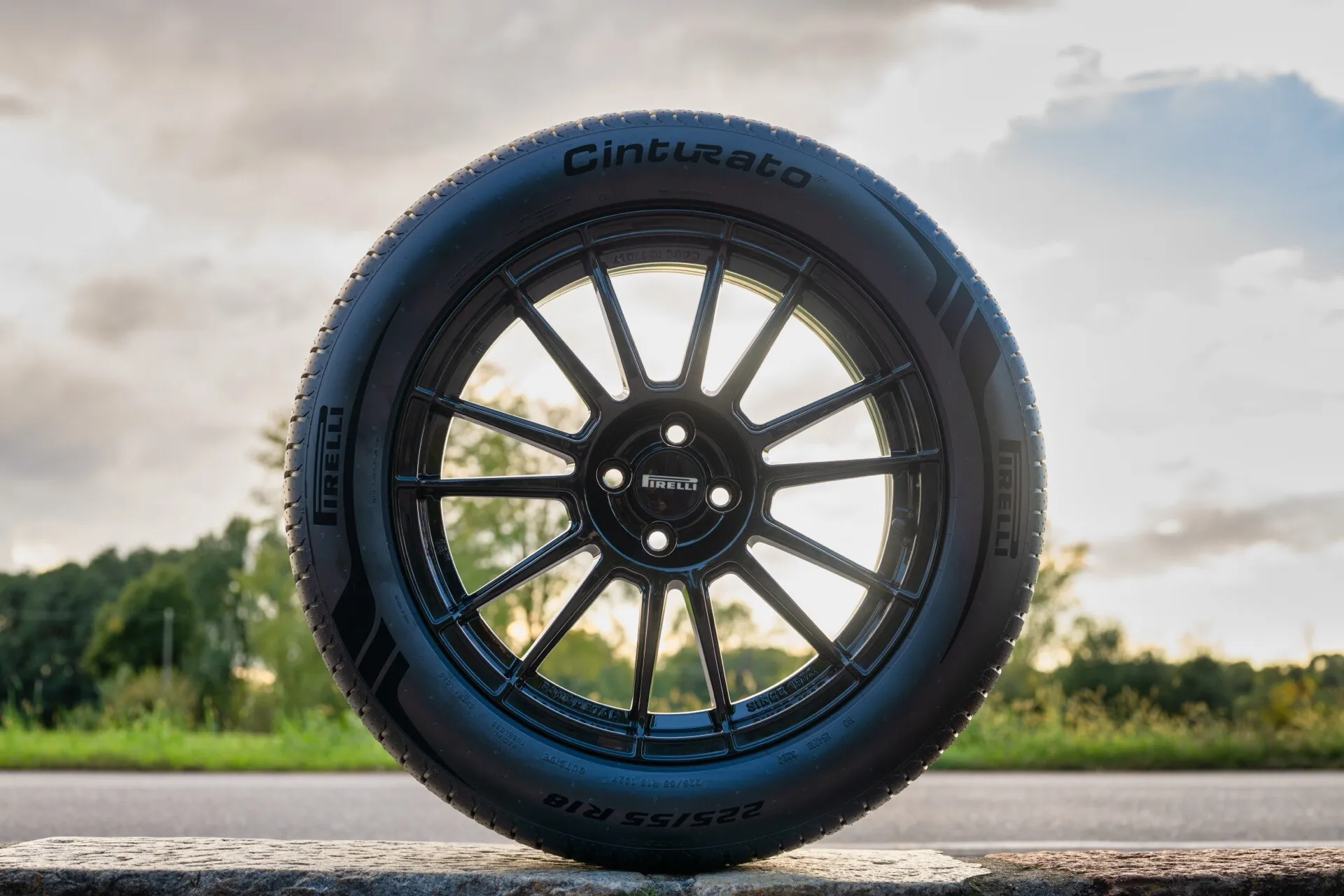Pirelli Cinturato (C3) Obrázok