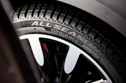 Pirelli Cinturato All Season SF2 Náhľadový obrázok 3543x2362