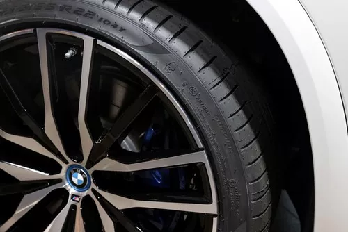 Pirelli P ZERO Náhľadový obrázok 2448x1633